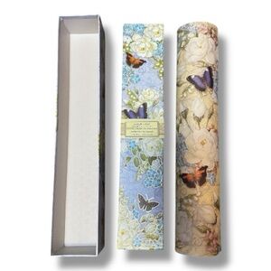 Punch Studio floral and bird print Lavender scented 5 SHEETS